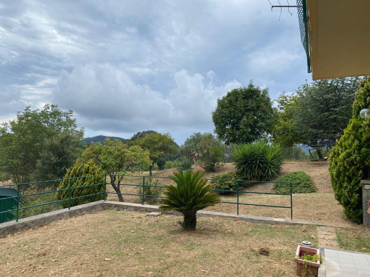Appartamenti Borgo San Pietro Deiva Marina Exterior foto