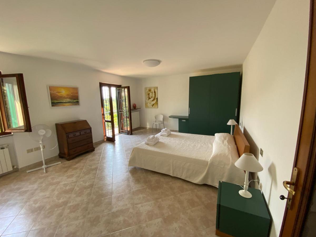 Appartamenti Borgo San Pietro Deiva Marina Exterior foto