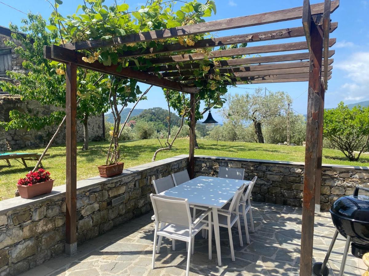 Appartamenti Borgo San Pietro Deiva Marina Exterior foto