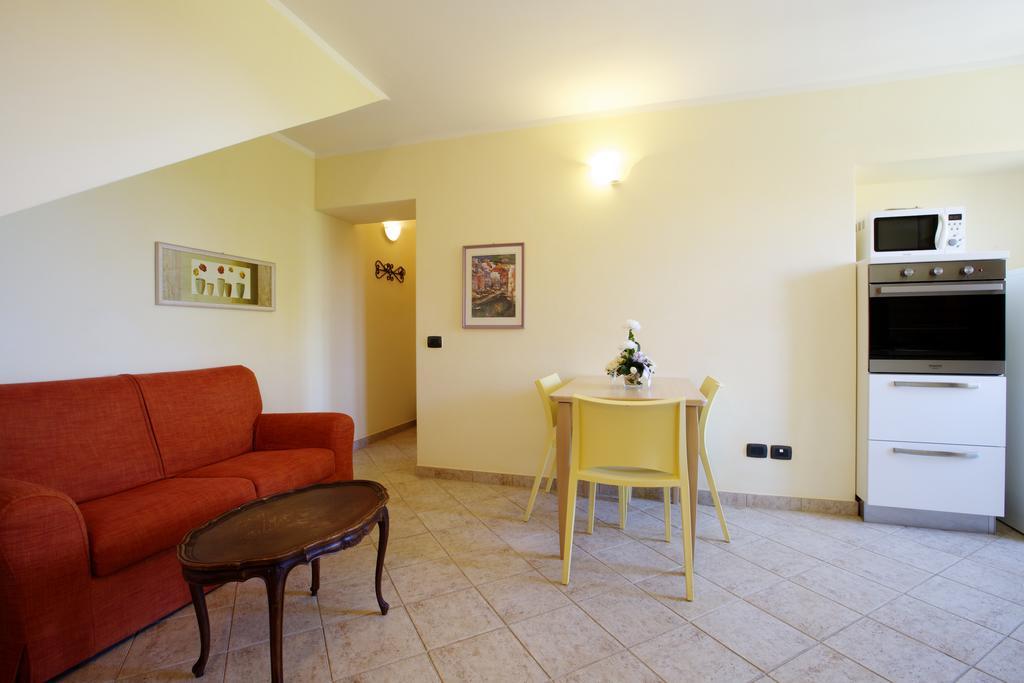 Appartamenti Borgo San Pietro Deiva Marina Exterior foto